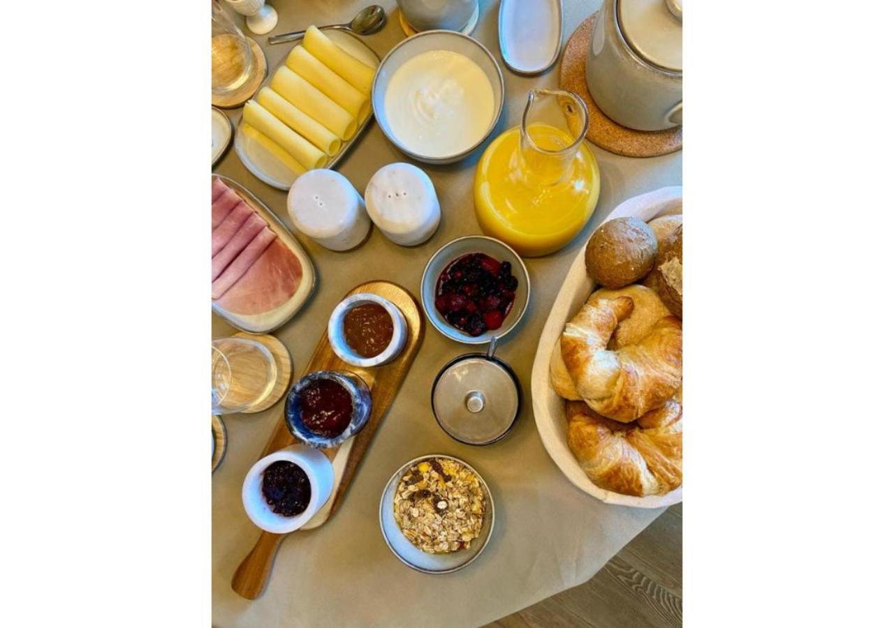 Bed And Breakfast De Oude Dorpsbakker Ellecom Ngoại thất bức ảnh